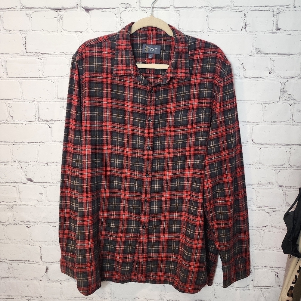 Wallin & Bros men's long sleeve flannel size XL